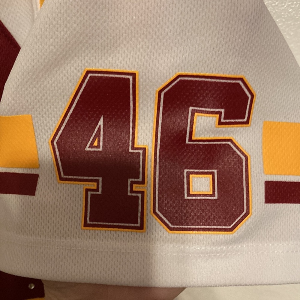 Majestic NFL Women’s Redskins #46 Alfred Morris Jersey (size M) - Picture 5 of 8